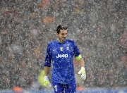 开云体育app-广州队鏖战勇士，乔治状态火热，一场跨越文化的篮球对话