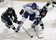 开云体育下载-乌拉圭制霸加拿大，楚阿梅尼成为关键先生